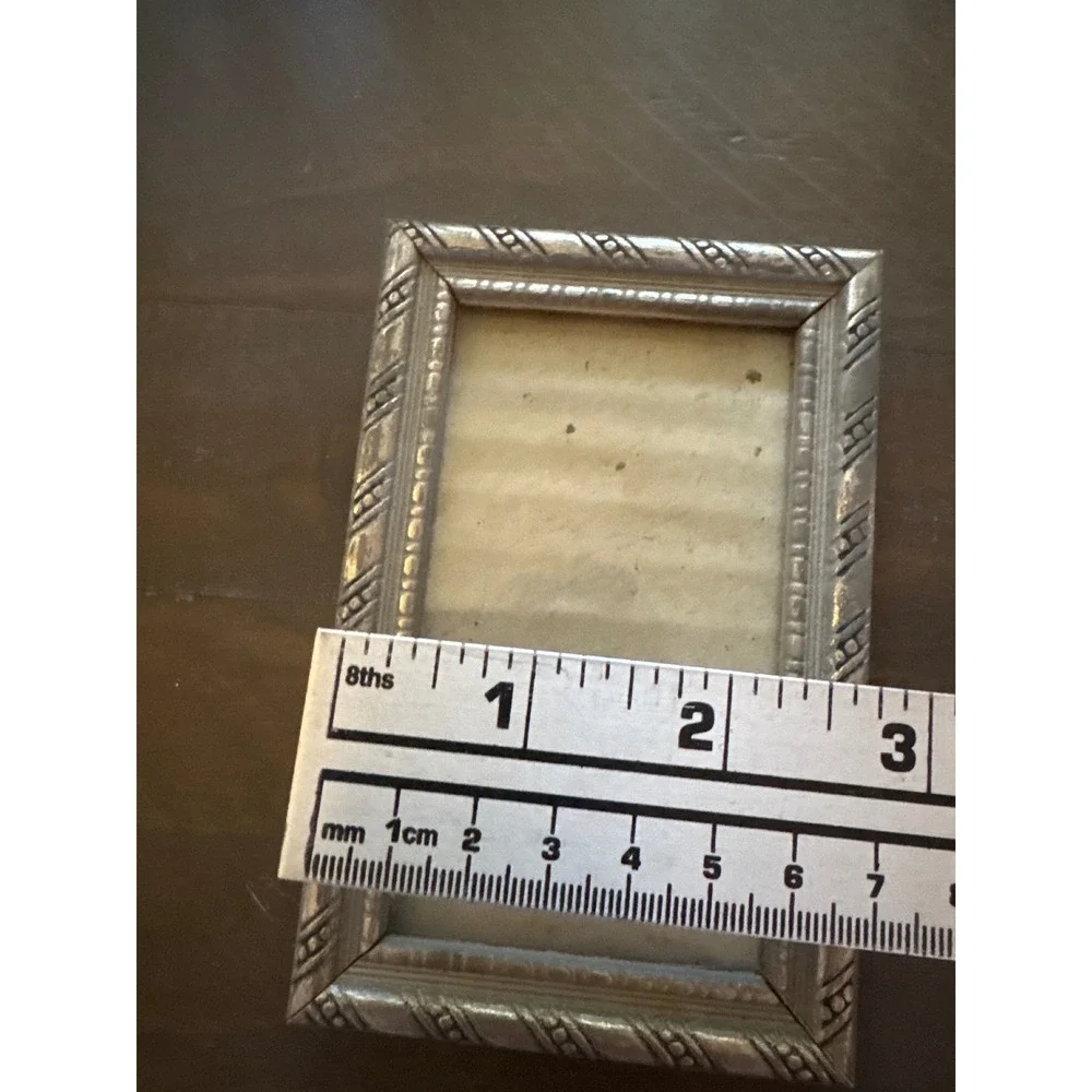 Vintage Silver Tone Ornate Rope Border Miniature Picture Frame 3x5 Tabletop